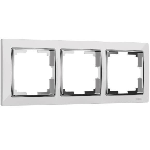 Рамка из поликарбоната на 3 поста Snabb белый/хром W0031901 Рамка из поликарбоната на 3 поста Snabb белый/хром W0031901