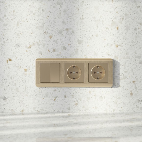 Рамка из поликарбоната на 3 поста Stream шампань W0032111