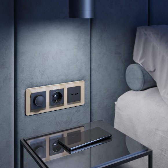 Рамка из стекла на 3 поста Elite айвори W0032443 Рамка из стекла на 3 поста Elite айвори W0032443