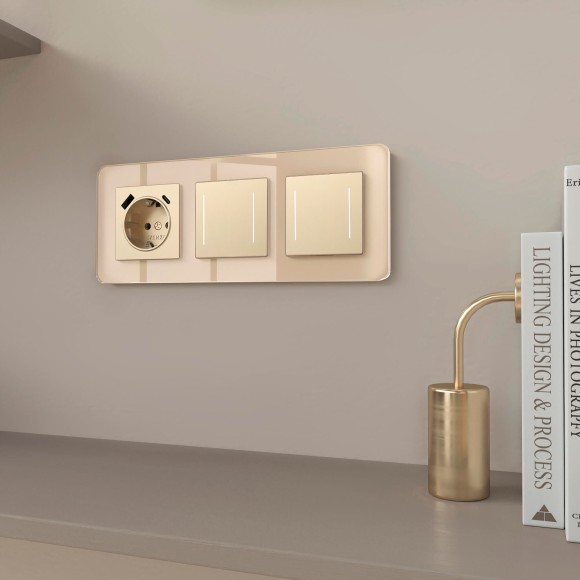 Рамка из стекла на 3 поста Elite айвори W0032443 Рамка из стекла на 3 поста Elite айвори W0032443