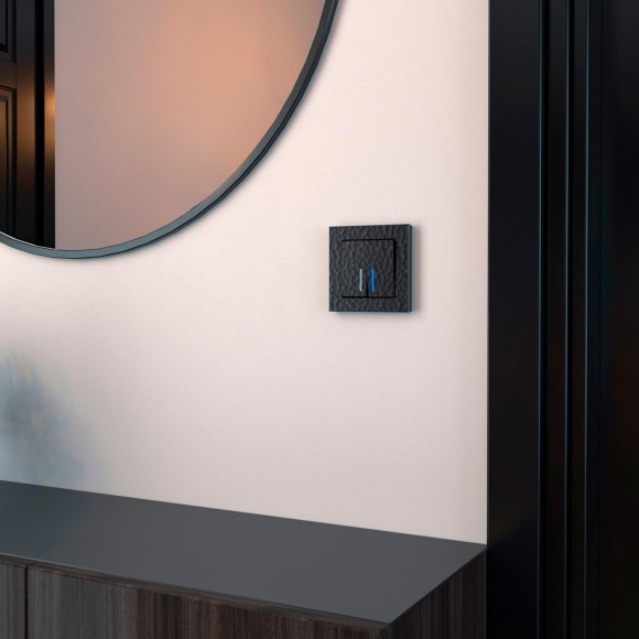 Рамка из поликарбоната на 1 пост Hammer черный W0012408 Рамка из поликарбоната на 1 пост Hammer черный W0012408