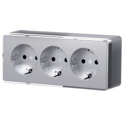 Розетка тройная с заземлением и шторками Gallant серебряный W5073106