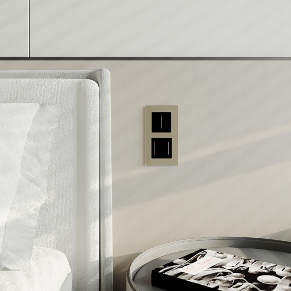 Сенсорный выключатель двухклавишный с подсветкой (черный) W4522008