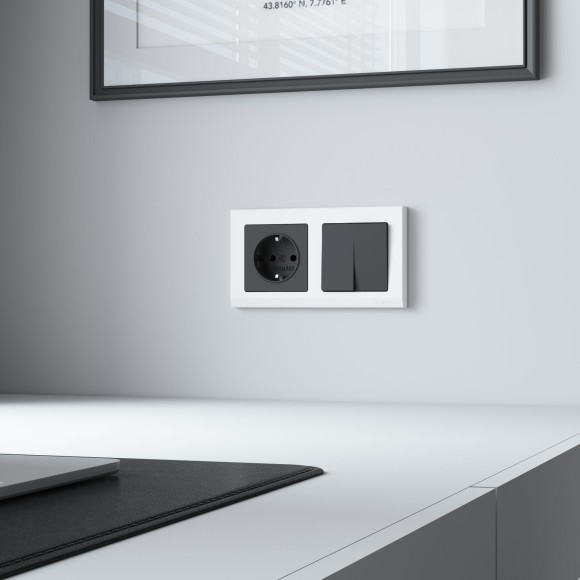 Рамка из поликарбоната на 2 поста Stark белый W0021801