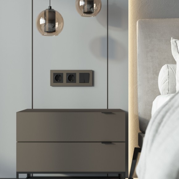 Рамка из поликарбоната на 3 поста Slab бронза софт W0032963