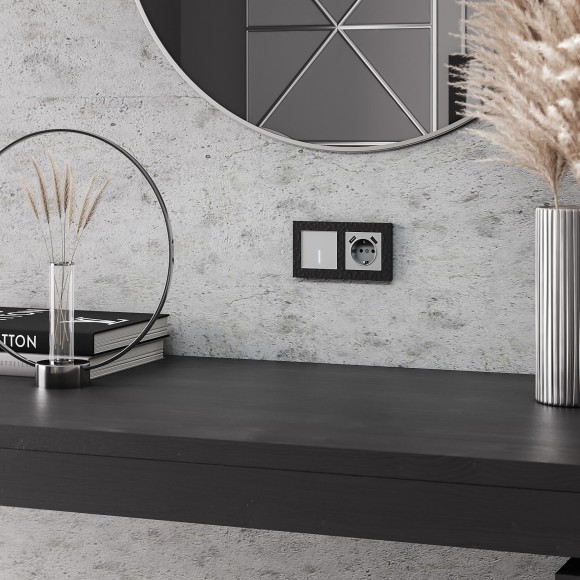 Сенсорный выключатель одноклавишный с подсветкой 1000 Вт серебряный W4510006 Сенсорный выключатель одноклавишный с подсветкой 1000 Вт серебряный W4510006