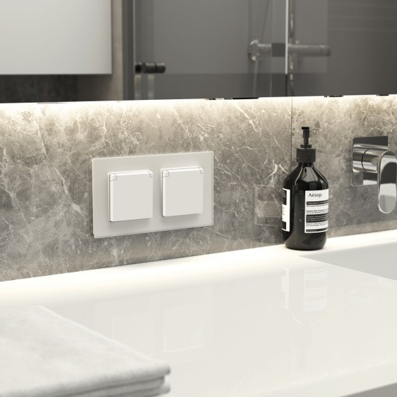 Рамка из стекла на 2 поста Senso белый soft-touch W0023101 Рамка из стекла на 2 поста Senso белый soft-touch W0023101