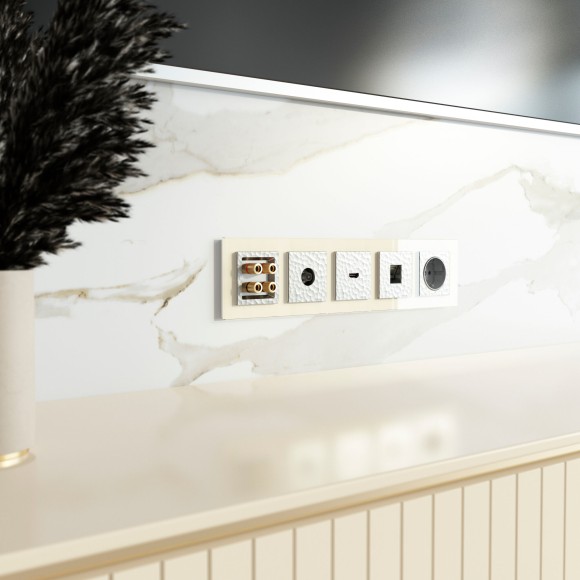 Розетка Ethernet RJ-45 (Hammaer серебряный) W1281006