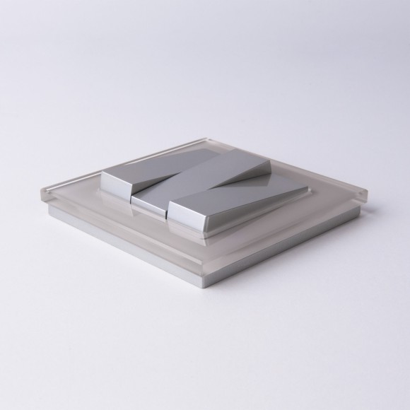 W1130006/ Выключатель трехклавишный (серебряный) W1130006