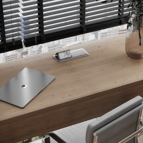 W1171160/ Модульная розетка с заземлением и шторками 45*45  (белый) W1171160