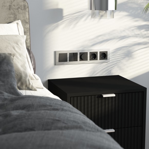 Рамка из металла на 5 постов AluMax алюминий W0053506 Рамка из металла на 5 постов AluMax алюминий W0053506