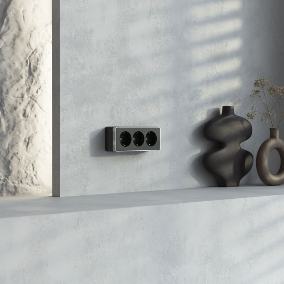 Розетка тройная с заземлением и шторками Gallant черный с серебром W5073134 Розетка тройная с заземлением и шторками Gallant черный с серебром W5073134