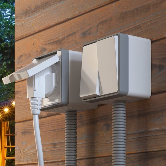 Розетка влагозащ. с зазем. с защит. крышкой и шторками Gallant белая W5071201