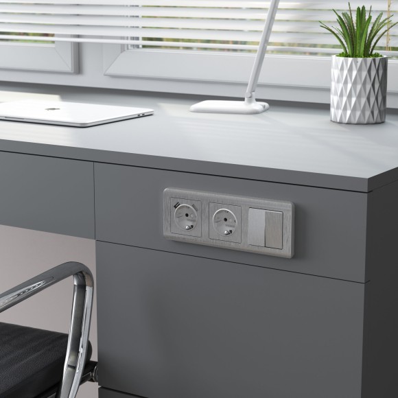 Выключатель двухклавишный проходной cеребряный рифленый W1122009