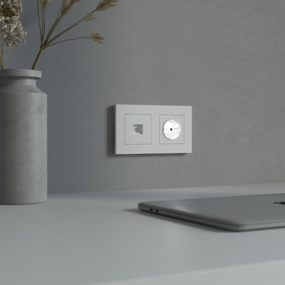 Розетка с подсветкой W (белый матовый) W1171461