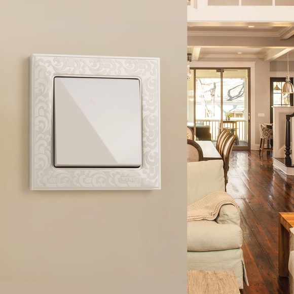 Перекрестный выключатель одноклавишный (слоновая кость) W1113003 Перекрестный выключатель одноклавишный (слоновая кость) W1113003