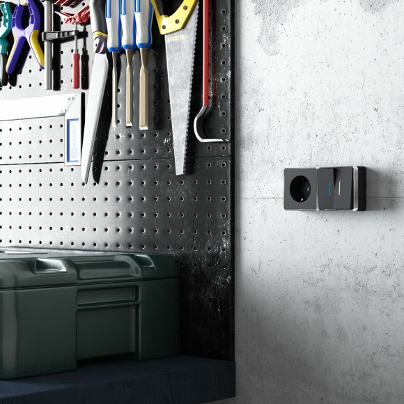 Розетка с заземлением Gallant черный/хром W5071035