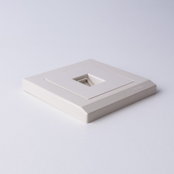 Рамка из пластика на 1 пост Stark слоновая кость W0011803