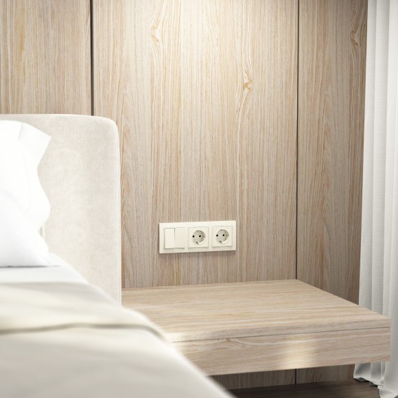 Рамка из поликарбоната на 3 поста Snabb Basic слоновая кость W0032003 Рамка из поликарбоната на 3 поста Snabb Basic слоновая кость W0032003