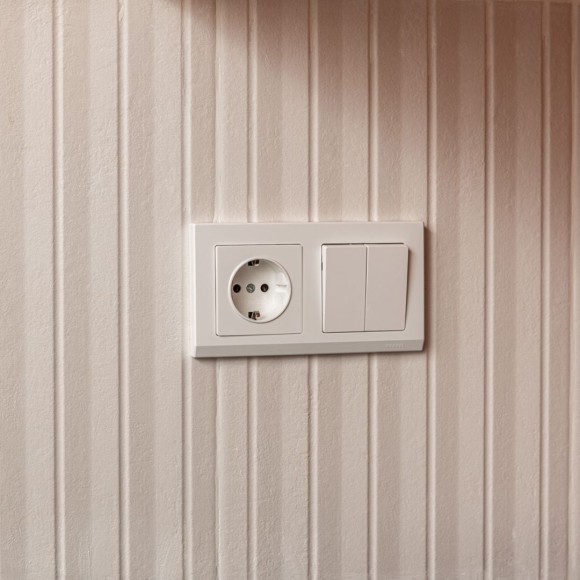 Рамка из поликарбоната на 2 поста Stark белый W0021801